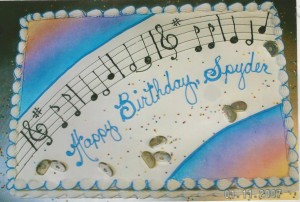 Music-Staff-With-Notes-and-CDs             